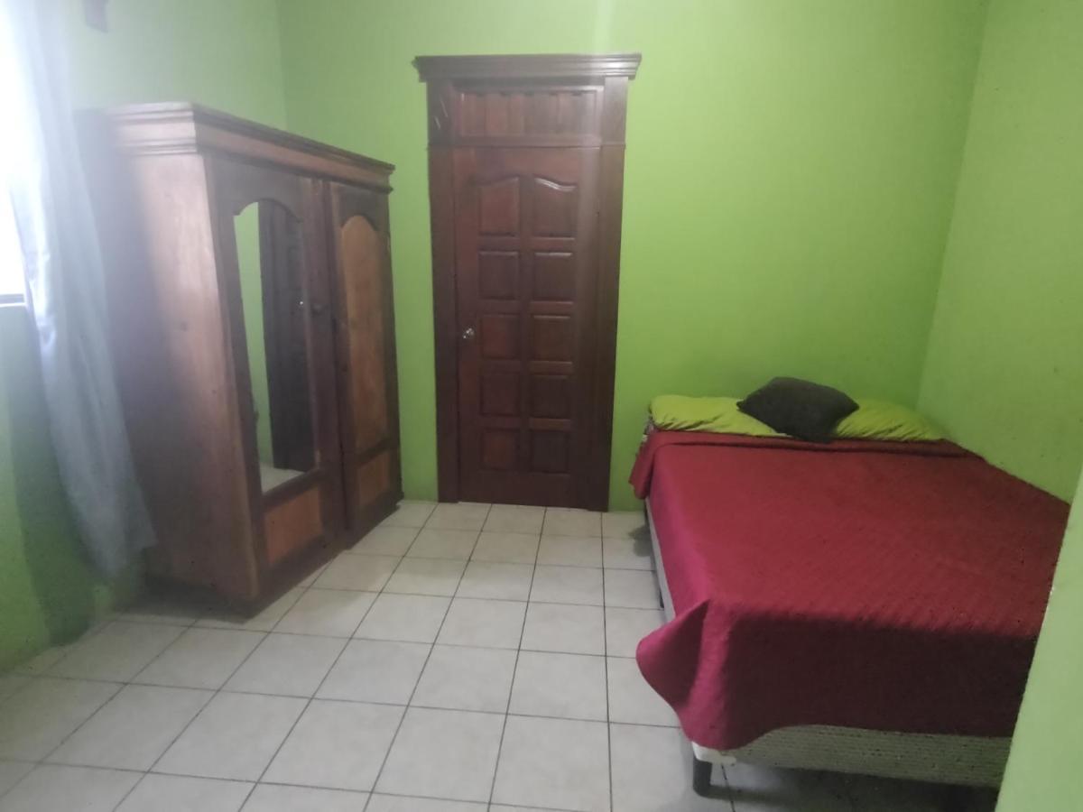 Hosteria Del Centro Santiago Atitlán Kültér fotó